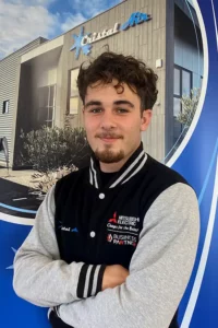 Romain apprenti technico-commercial CVC